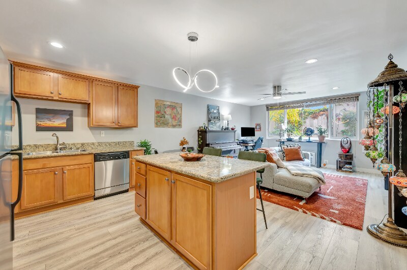 Building Photo - 4501 Collwood Blvd