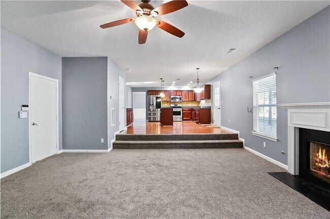 Building Photo - 4550 Ivy Fork Dr