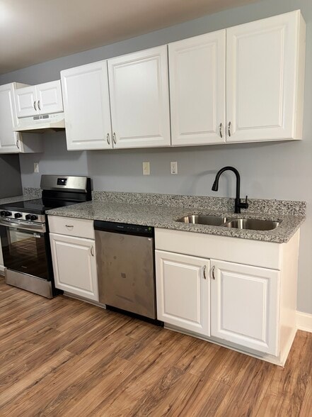 kitchen - 2628 Wren Cir