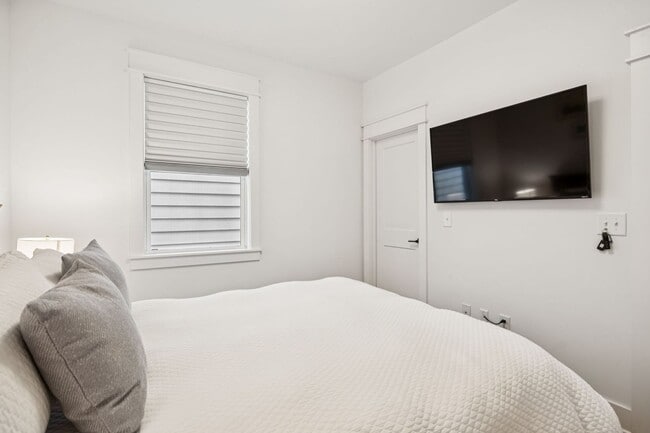 Building Photo - Great East Nashville house-close to 5 Points and Shelby Park