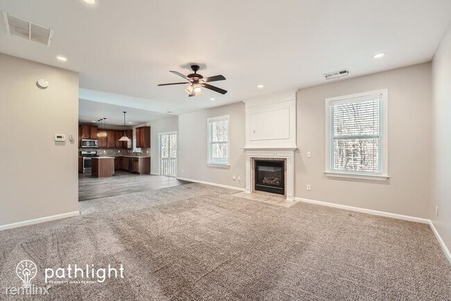 Building Photo - 4 br, 2.5 bath House - 188 Longwood Crossi...