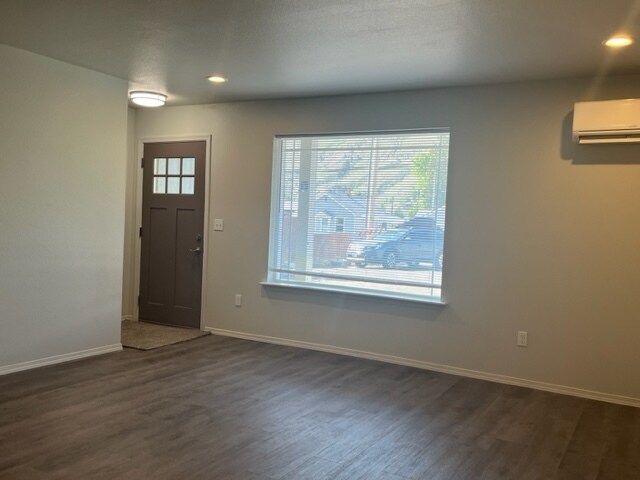 Building Photo - 180 Terminal Ave