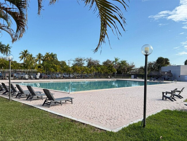 Building Photo - 8520 SW 133rd Avenue Rd