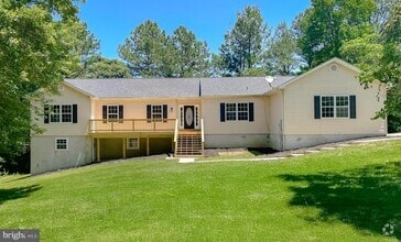 Building Photo - 3815 Catesby Oak Ct