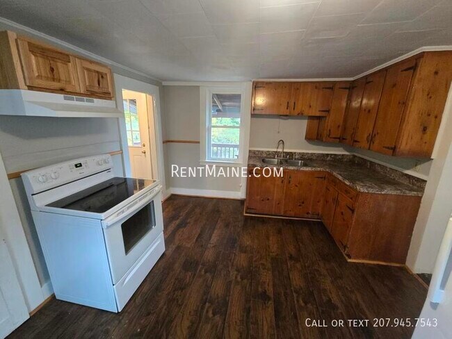 Building Photo - 1237 State St