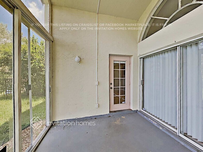 Building Photo - 1737 Barnstable Rd