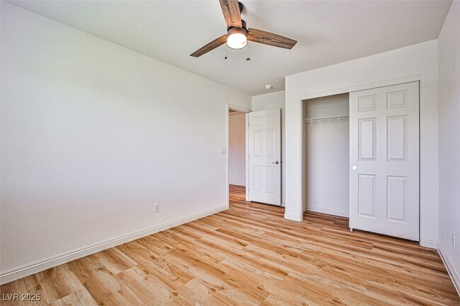 Building Photo - 6745 Philharmonic Ave