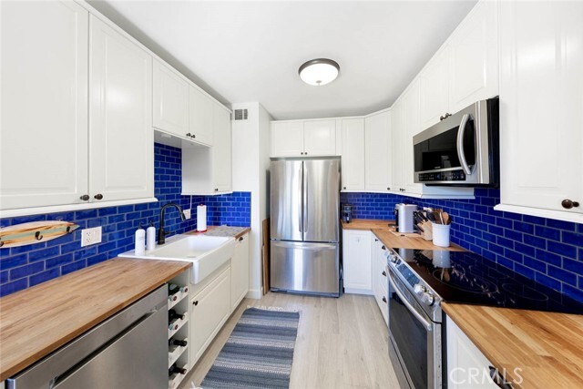 Building Photo - 33613 Avenida Capri