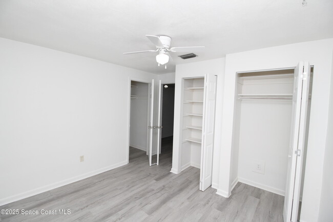 Building Photo - 1257 Garfield St