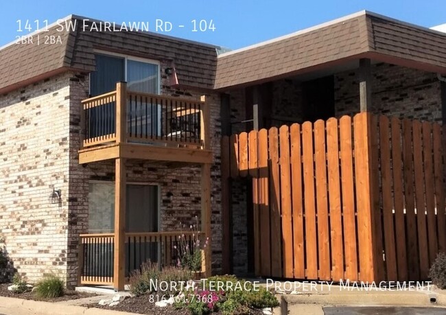 Building Photo - Renovated 2BR in Southwest Topeka