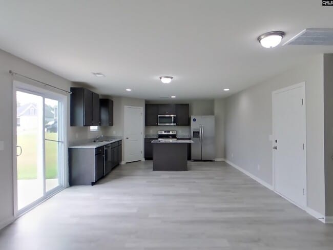 Building Photo - 308 Savannah Hills Dr