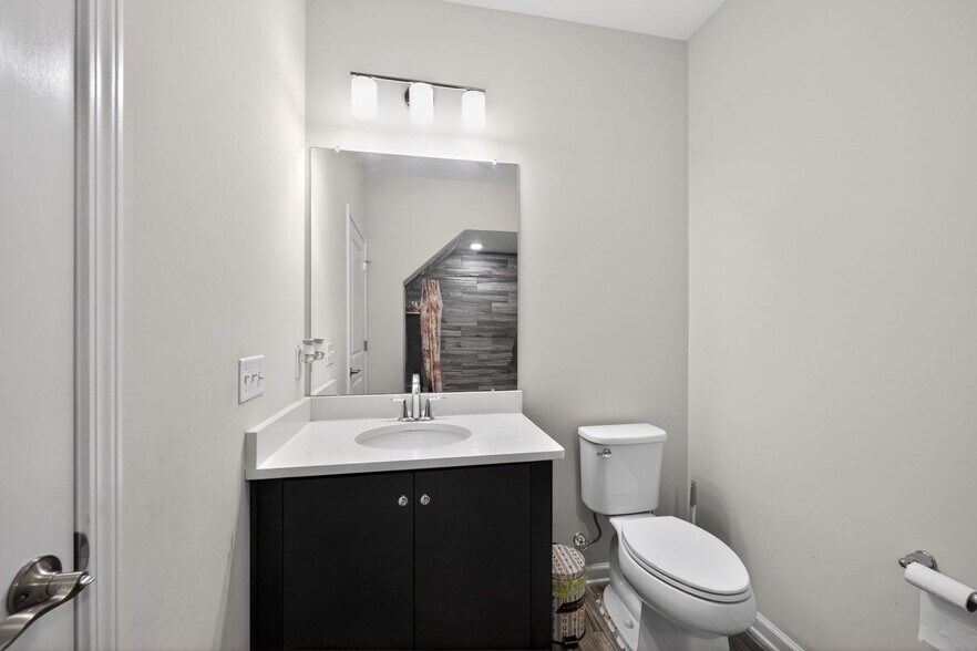 Building Photo - 507 Greenland Square