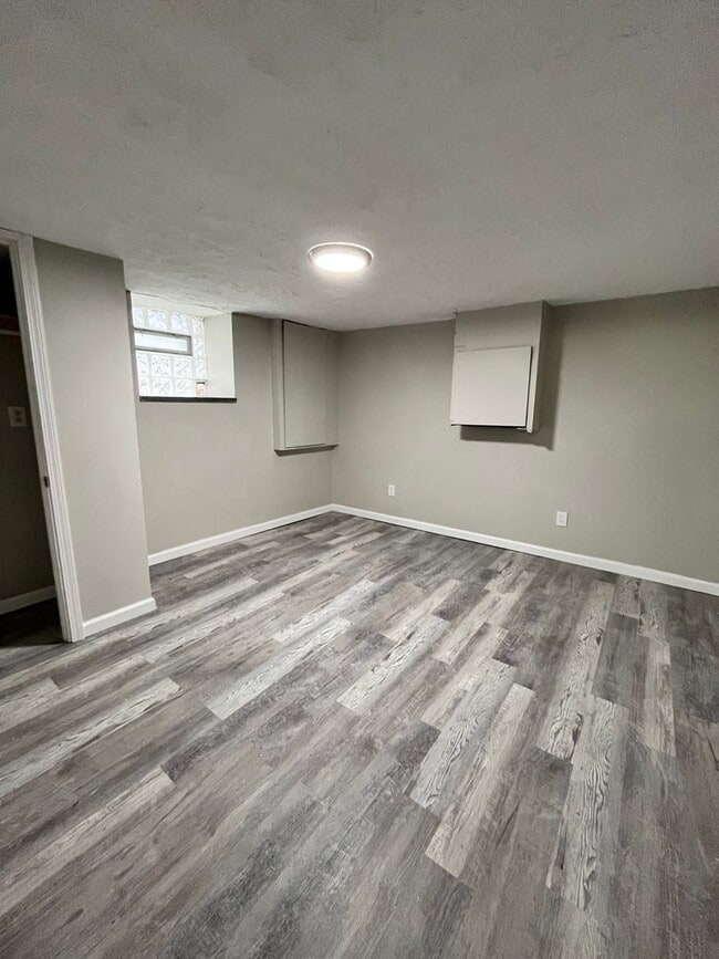 Building Photo - 1214 Gilsey Ave