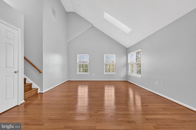 Building Photo - 2901 Mainstone Dr