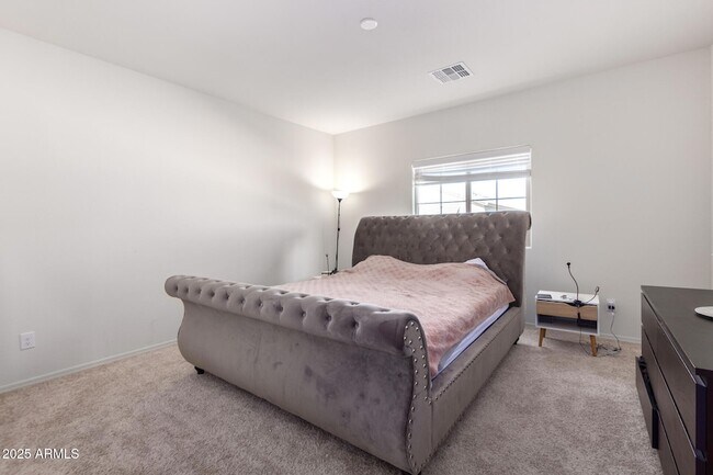 Building Photo - 10808 W Bloch Rd