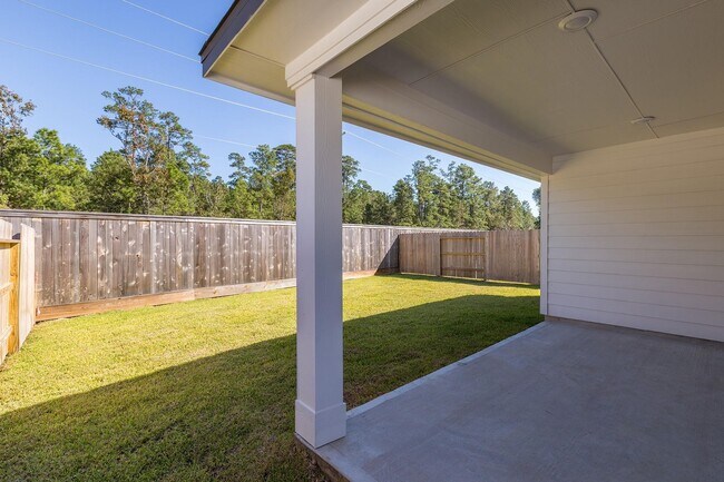 Building Photo - 16691 Sterling Clf St