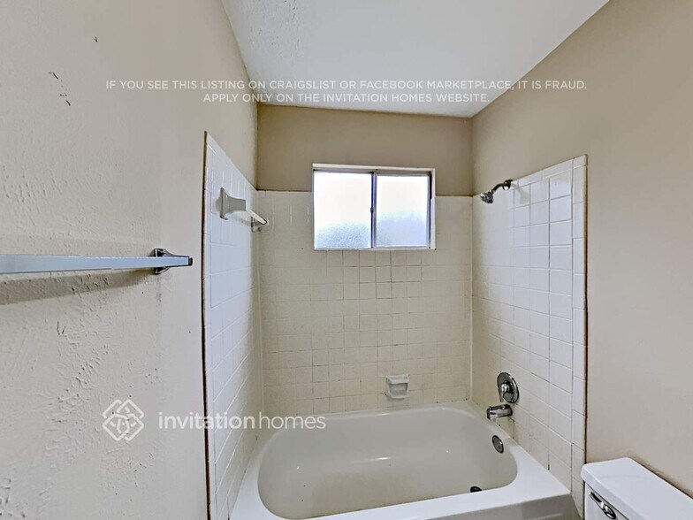 Building Photo - 5303 Enchanted Mist Dr