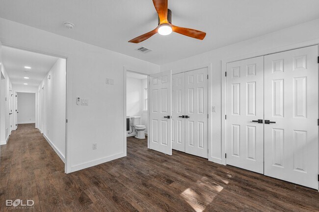 Building Photo - 2518 Belmont Blvd