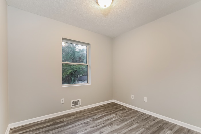 Building Photo - 8344 Attleboro Dr