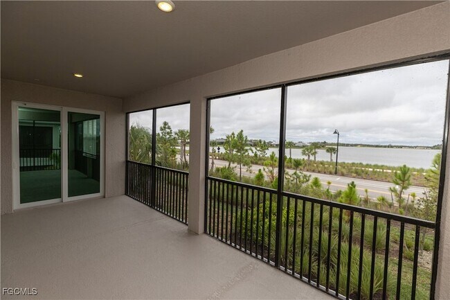 Building Photo - 16572 Kingwood Ln