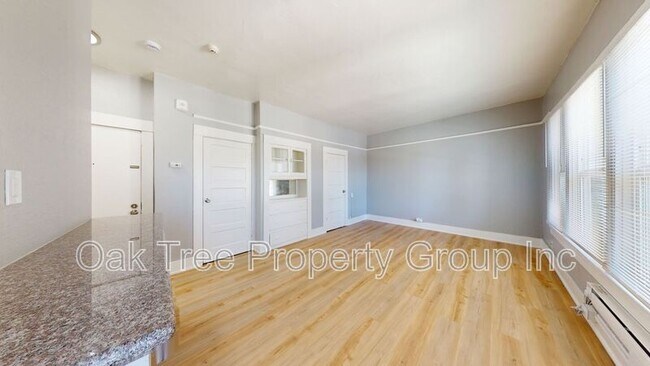 Building Photo - 144 Grand Ave