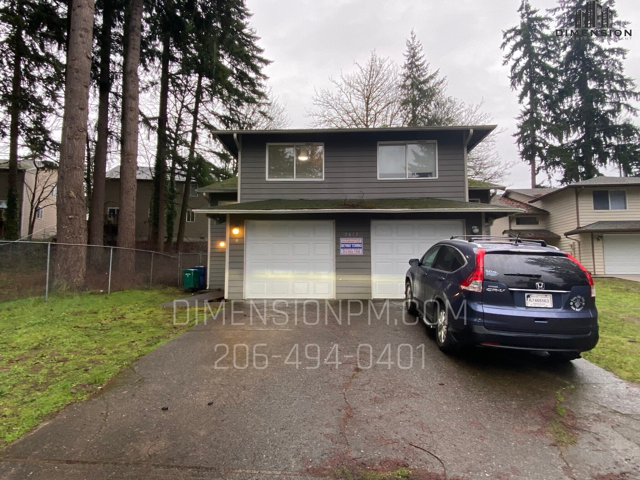 Building Photo - 2412 Poplar St SE