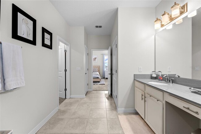 Building Photo - 2926 Wordsmith Rd