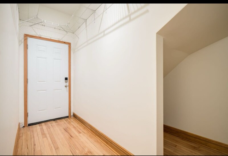 Building Photo - 2855 N Spaulding Ave