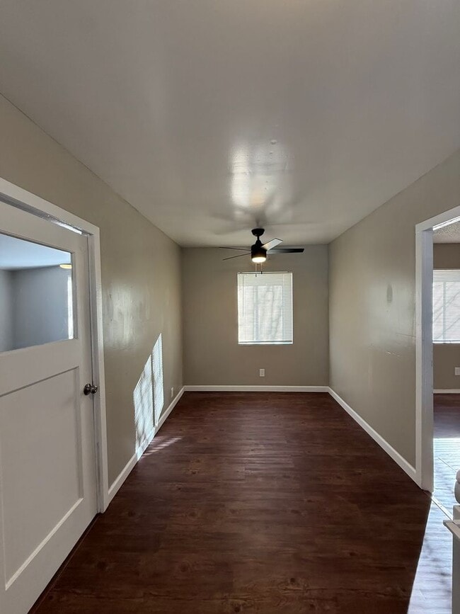 Building Photo - Fresh Paint!