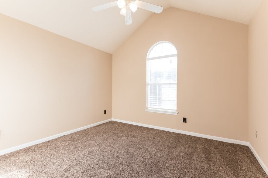 Building Photo - 4063 Percheron Ln SW