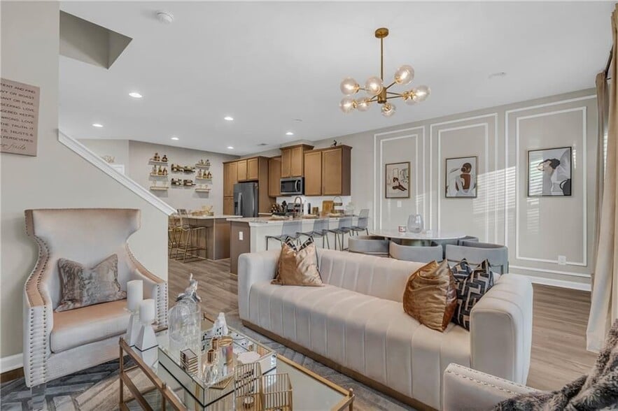 Building Photo - 1959 Hidden Hts