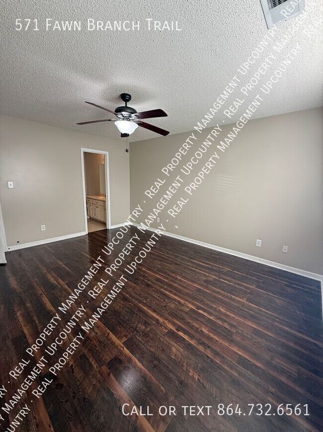 Building Photo - 571 Fawn Branch Trail