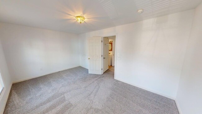 Building Photo - 239 S Harris Ave
