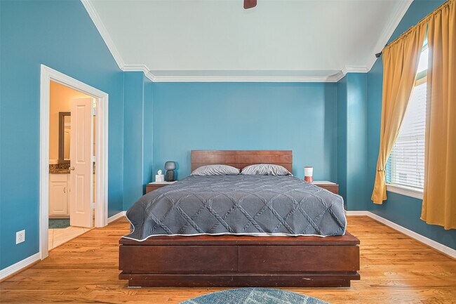 Building Photo - 3925 Floyd St