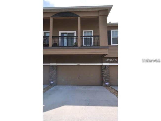 Primary Photo - 15667 Boggy Oak Cir