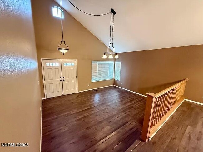 Building Photo - 965 Dolce Dr