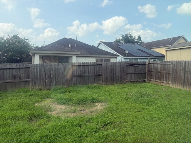 Building Photo - 8103 Forest Glen Dr