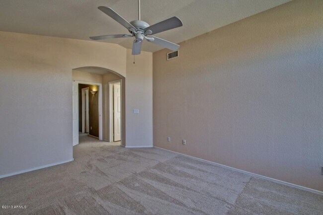 Building Photo - 9649 E Friess Dr