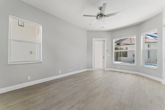 Building Photo - 128 Abondance Dr