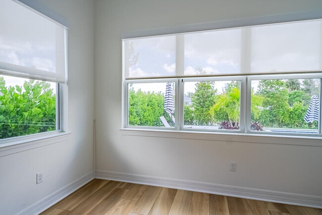 Building Photo - 5330 Yellow Water Lily Ct