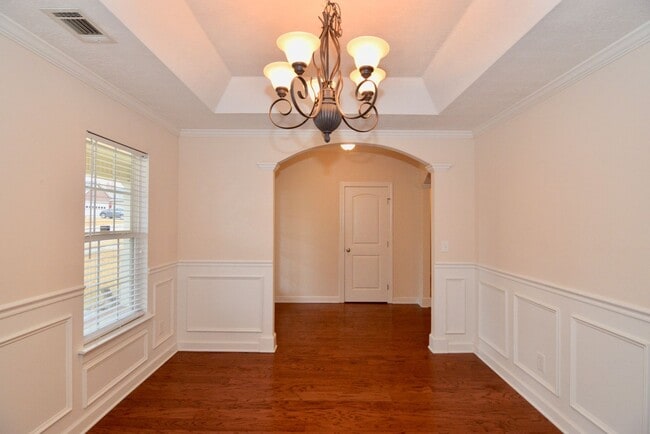 Building Photo - 659 Ventana Dr