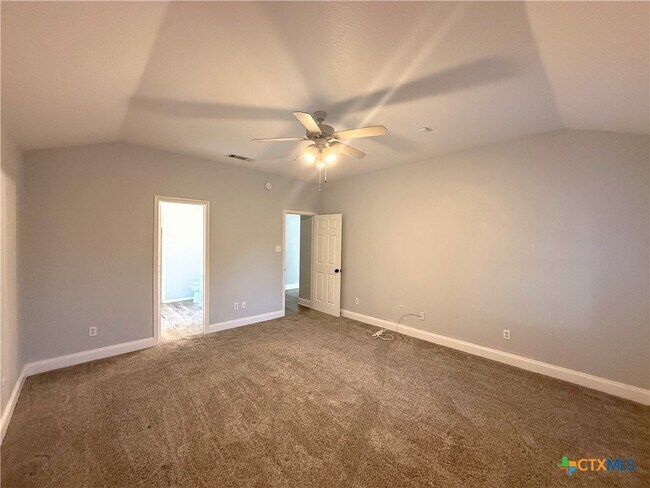 Building Photo - 106 Snake Dance Dr
