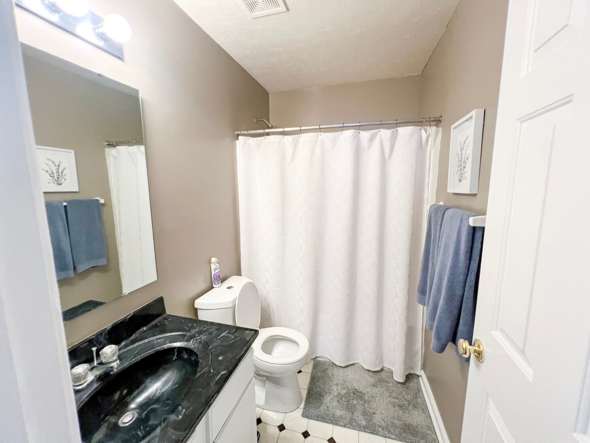 Building Photo - 13255 Summerwood Ln