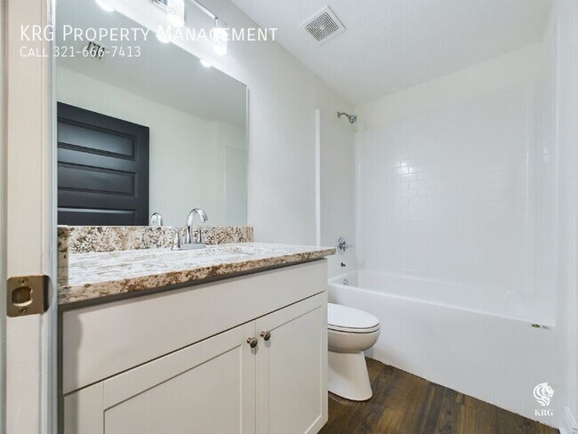 Building Photo - 8352 SE 158th Pl