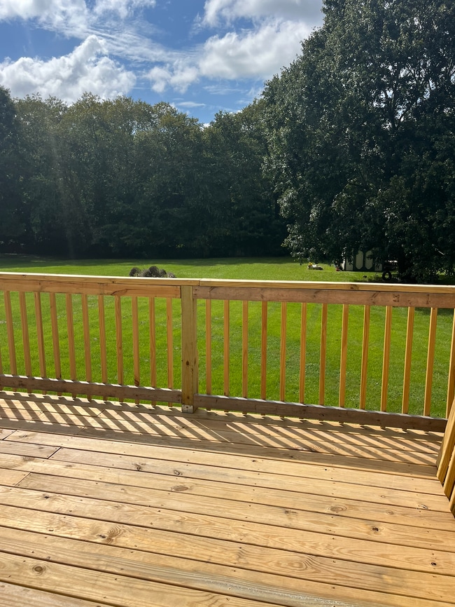 Building Photo - 1033 Lewis Farm Rd