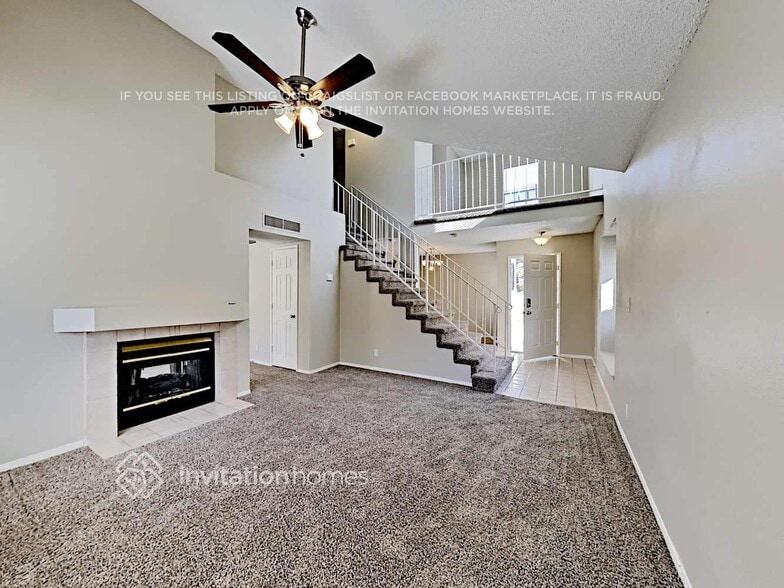 Building Photo - 1740 La Cruz Dr