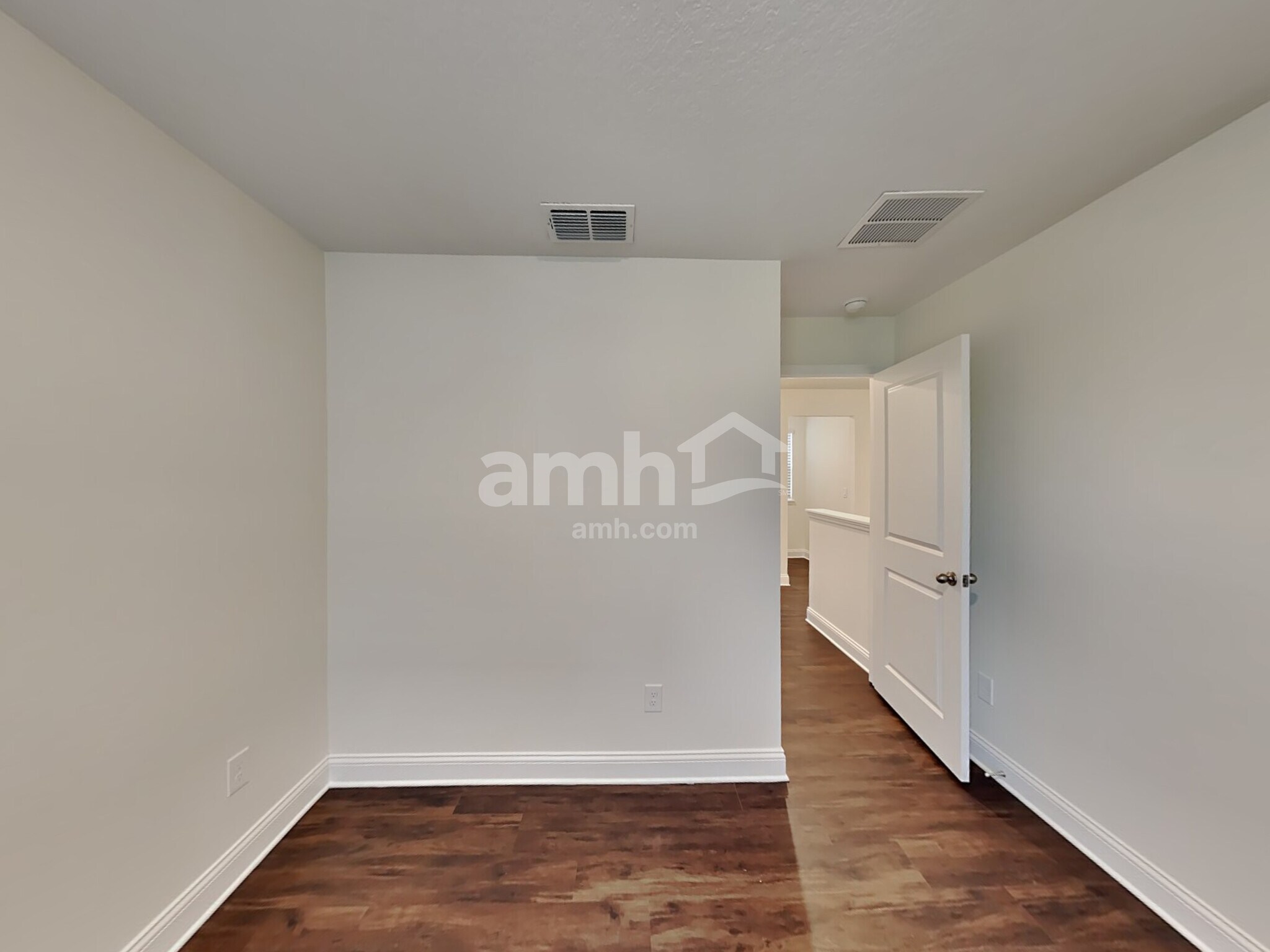 Building Photo - 6115 Little Blf Cir