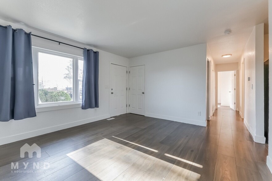 Building Photo - 821 S Patton Ct