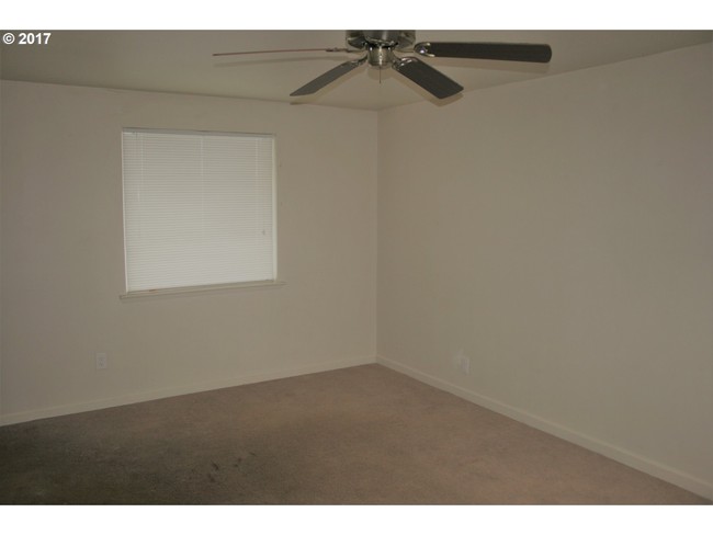 Building Photo - Wild River Apartments