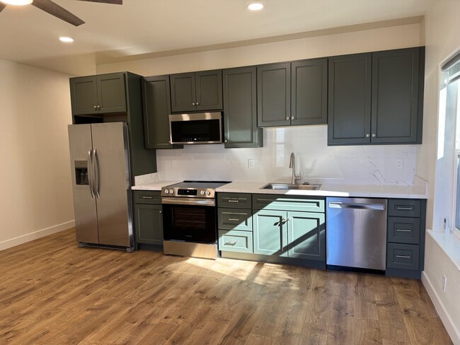 Building Photo - 5609 Benhenry Ct